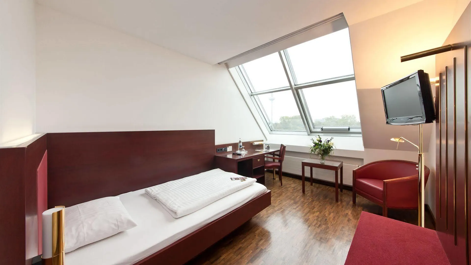 Hotel Imperial Francoforte sul Meno 4*,  Germania